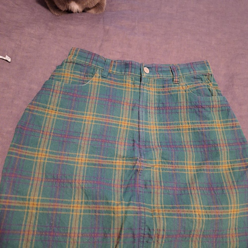 GAP - Picture 4 of 4